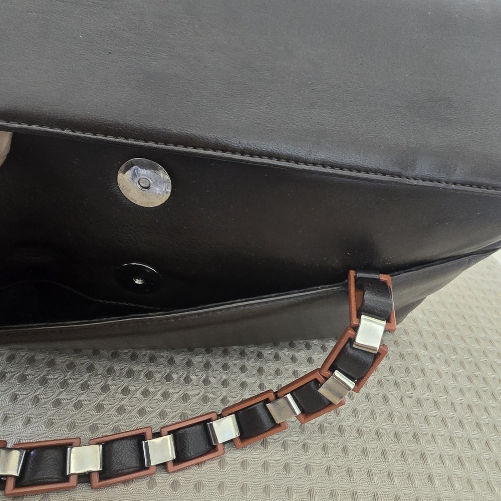 Salvatore Ferragamo LEATHER - Picture 13 of 16